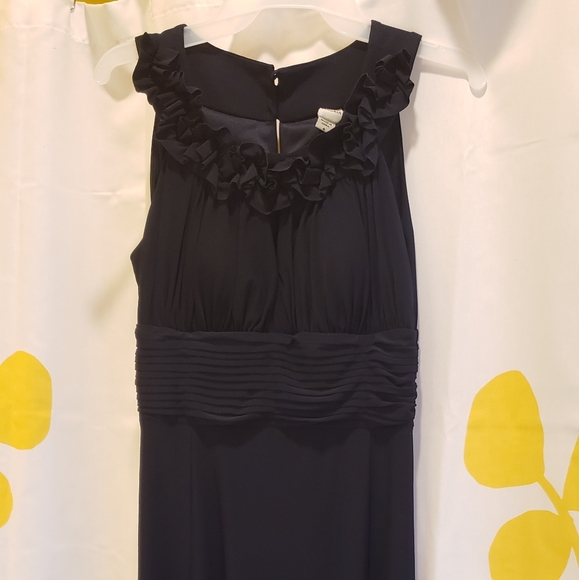 Flirty dark BLUE dress👗👗 - Picture 9 of 10